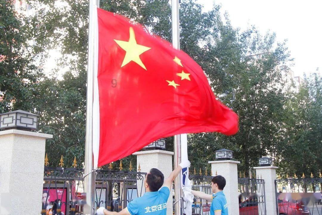 小行动·大情怀| 三棵树社区为独居老人送去关爱和温暖
